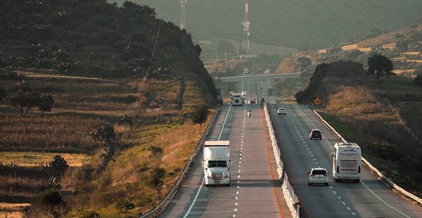 Wat zijn de tekenen van een probleem met de motorcompressie?